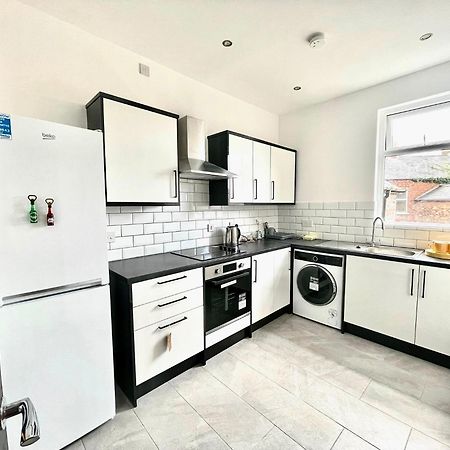 Entire Yellowapt Near Belfast City Centre - Free Parking - Up To 3 Guests - 2 Beds Exteriör bild